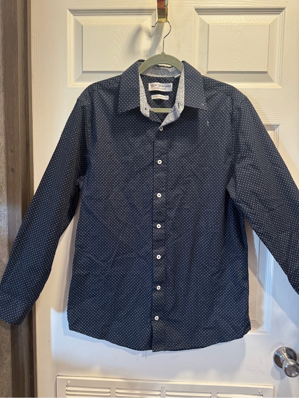 Nick Graham Men’s Long Sleeve Button-Up Shirt with Flip Cuffs Size L